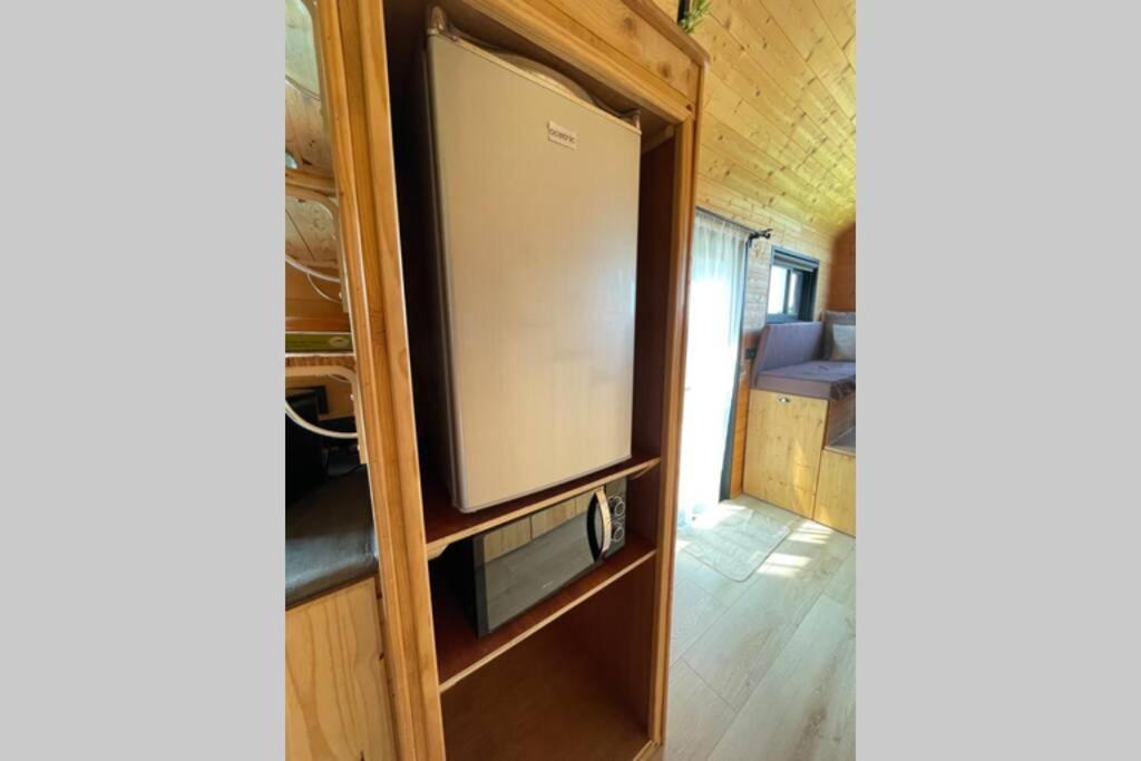 Myinsolite - Tiny-House, Jacuzzi, Brasero, Piscine Aigues-Mortes Exterior photo