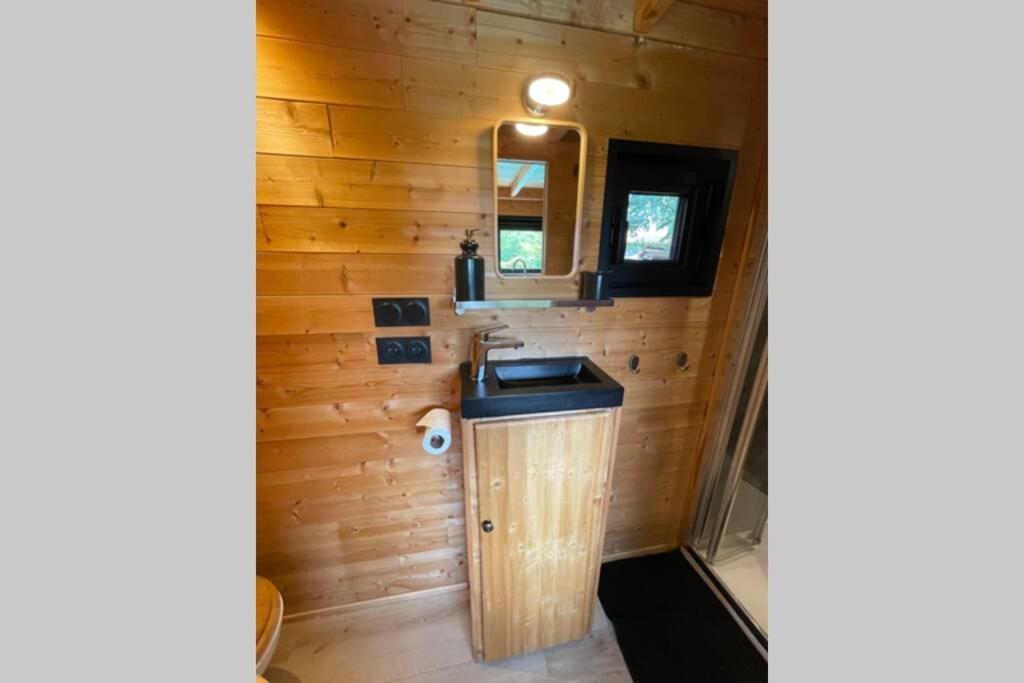 Myinsolite - Tiny-House, Jacuzzi, Brasero, Piscine Aigues-Mortes Exterior photo