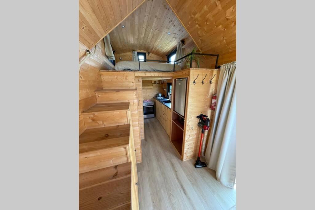 Myinsolite - Tiny-House, Jacuzzi, Brasero, Piscine Aigues-Mortes Exterior photo