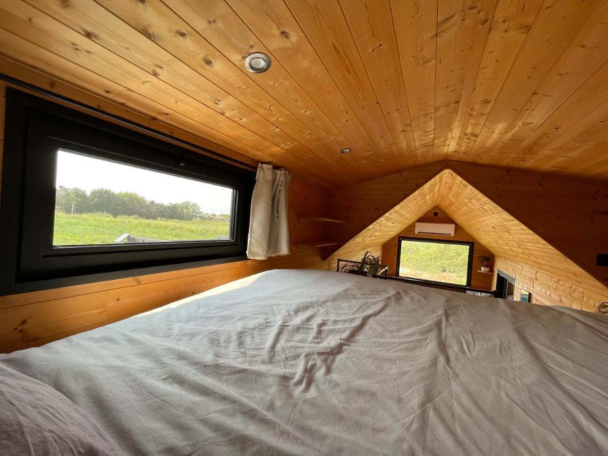 Myinsolite - Tiny-House, Jacuzzi, Brasero, Piscine Aigues-Mortes Exterior photo